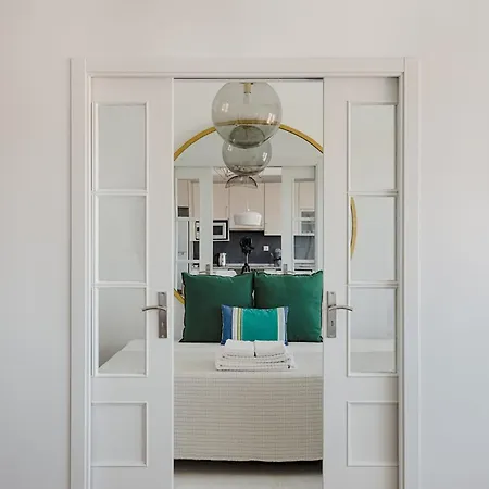 Master Deco Gem In Graca * Lisbon