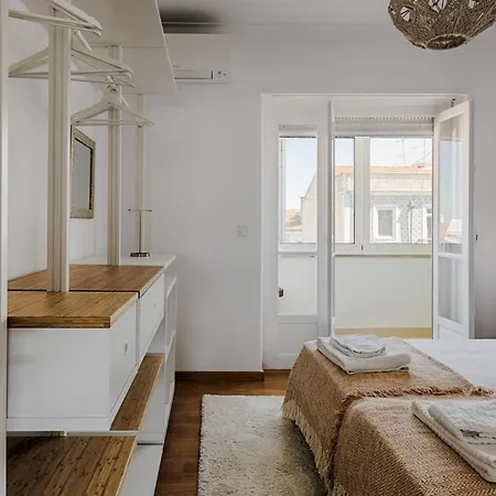 Master Deco Gem In Graca * Lisboa