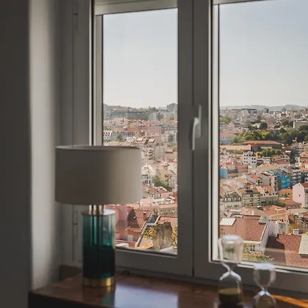 Master Deco Gem In Graca Lisbon