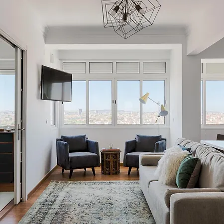 Master Deco Gem In Graca Apartment